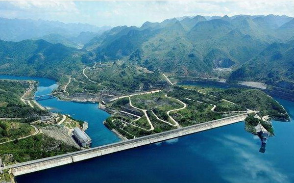 【貴州天生橋水電站項目】DN100不鏽鋼法蘭橡膠接頭 【貴州天生橋水電站項目】DN100不鏽鋼法蘭橡膠接頭